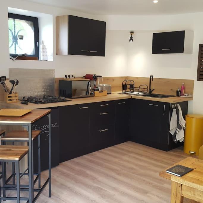 Appartement 2 Pieces Gravieres ภายนอก รูปภาพ